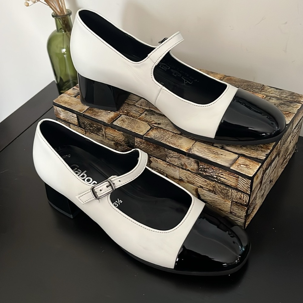NWT GABOR US6 Mary Jane Block Heel Shoes Black White Leather Buckle - US 6 - Picture 7 of 16